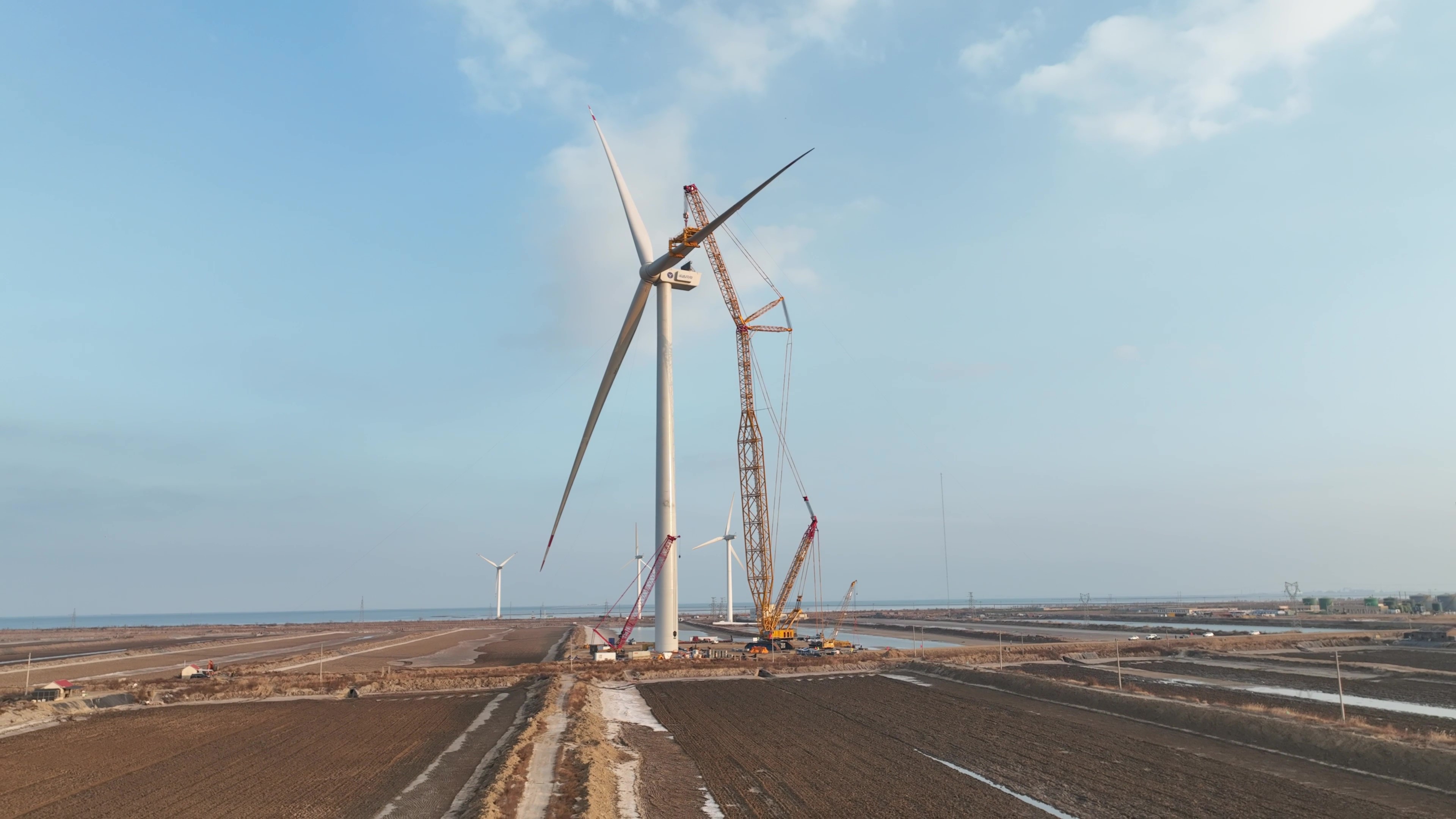 经年打磨现在亮剑！必发bifa股份深远海16MW“海鹰”平台吊装乐成